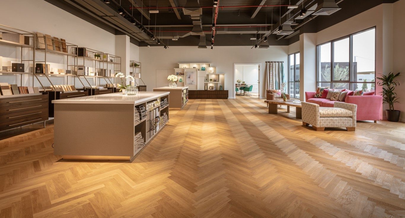 Smooth White Oak in Matte, Oiled and White Looks