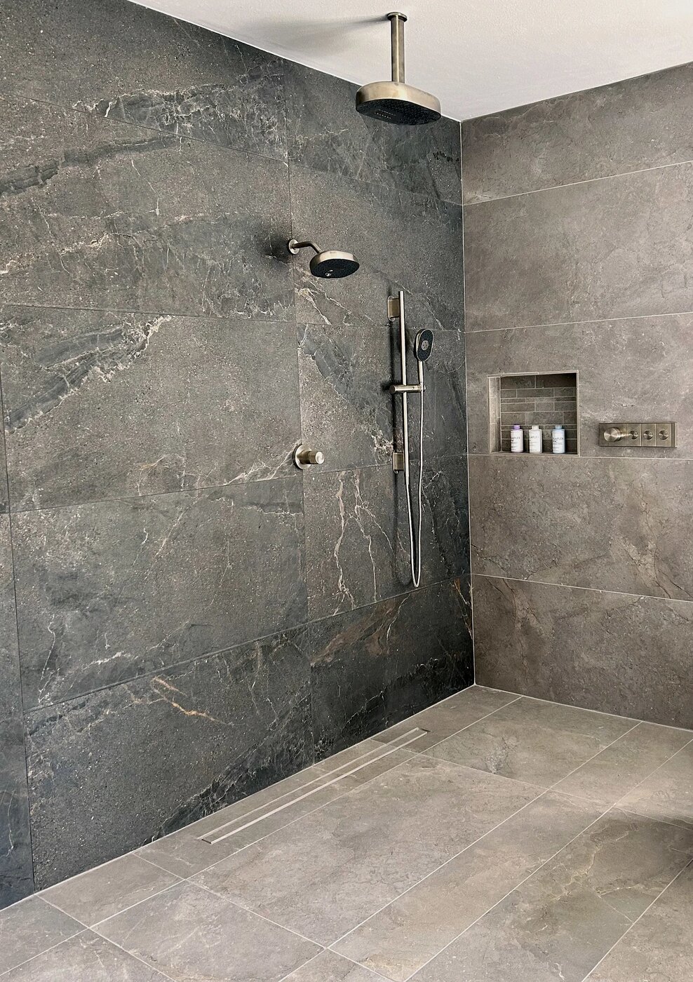 Arizona Tile Anthea Dark 24" × 48" Porcelain Tile (SKU AT-ANTHEA2448-DARK)