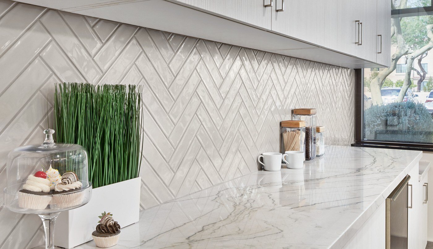 Arizona Tile Concerto Greige 2¼" × 9¾" Field Porcelain Tile (SKU AT-CONCERTO2934-GREI)