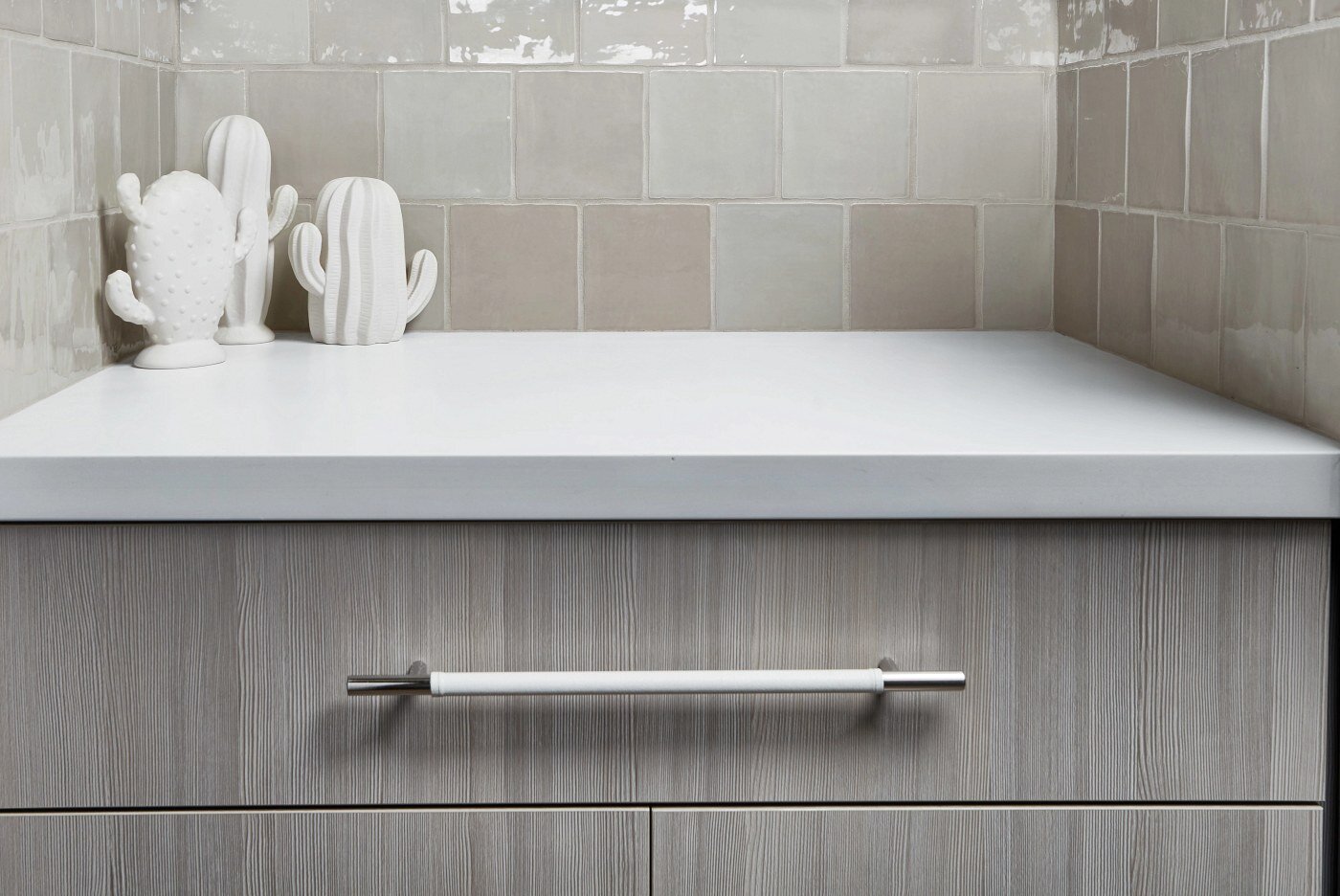 Arizona Tile Flash Lead 5" × 5" Porcelain Tile (SKU AT-FLASH55-LEAD)