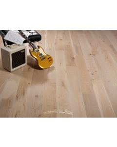 NATURALLY AGED NUTMEG, MEDALLION COLLECTION, MC-N-7, ABC GRADE MINIMAL KNOTS AND FILL WIRE BRUSHED 7 INCH WIDE, HARDWOOD FLOORING 