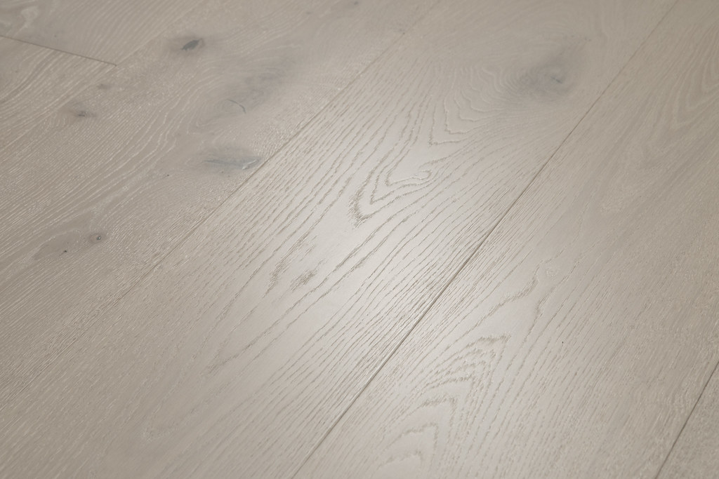 New World Oak