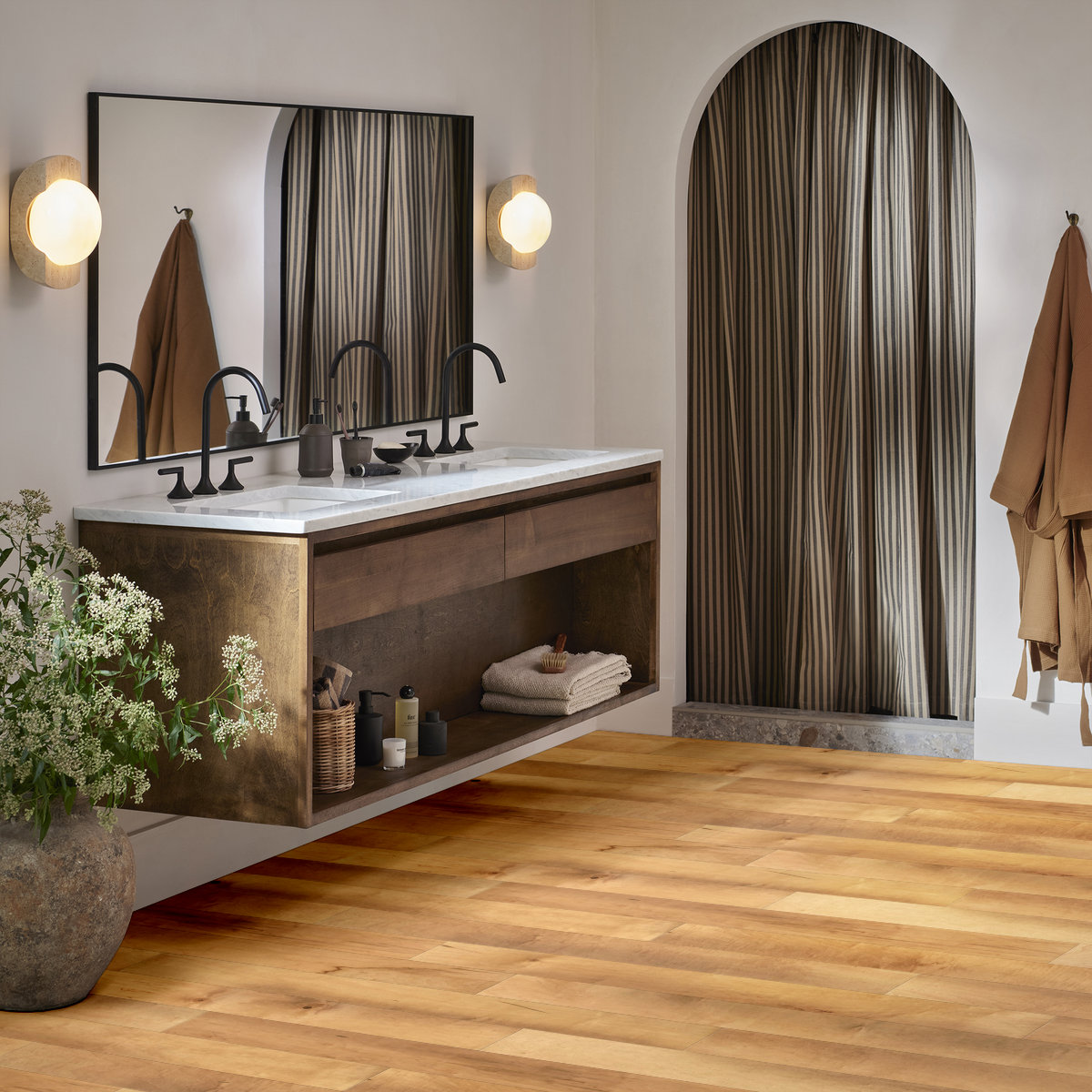 Ellison Maple hardwood flooring room scene